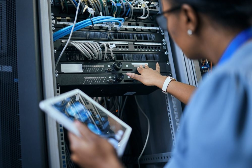 rearview-shot-of-an-unrecognizable-female-programm-2023-11-27-05-31-33-utc_11zon